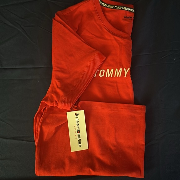 🆕New Tommy Hilfiger Tee size: L - Picture 11 of 12